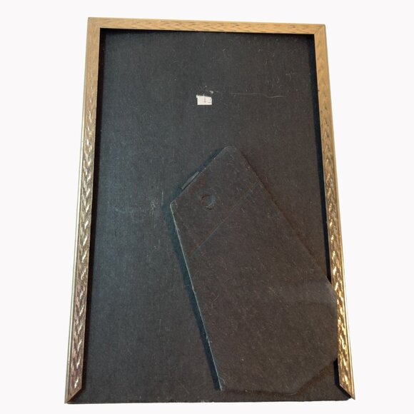 Gold Tone Intercraft 4x6 Inch Photo Frame Vertical Horizontal Display - Picture 4 of 7
